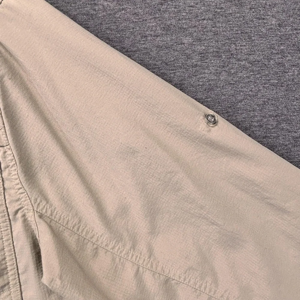 The North Face‎ Shirt Mens XL Beige Nylon Long Sleeve Vented Fishing Outdoor